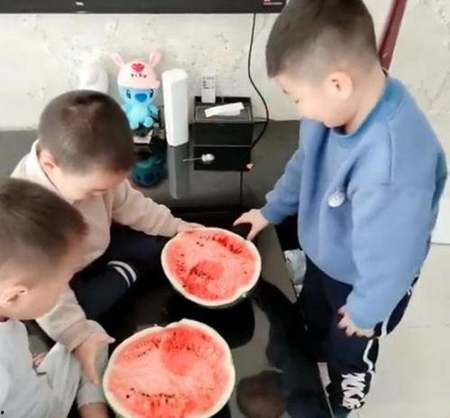 兄弟喝醉了吃瓜,一场欢乐的误会之旅