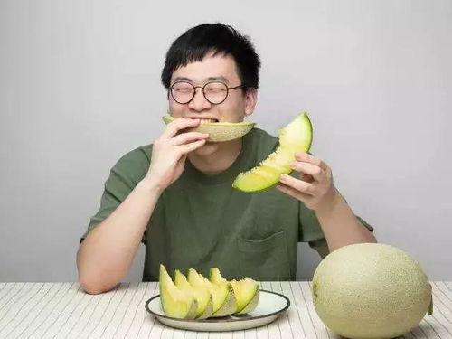 小甜吃瓜直播,揭秘网红幕后生活